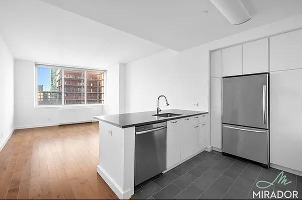 Rented by Mirador Real Estate | media 3