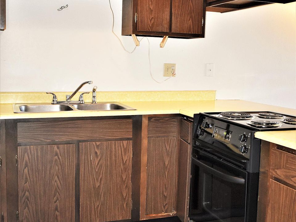 1st image of 2898 Pinyon Ave APT 3