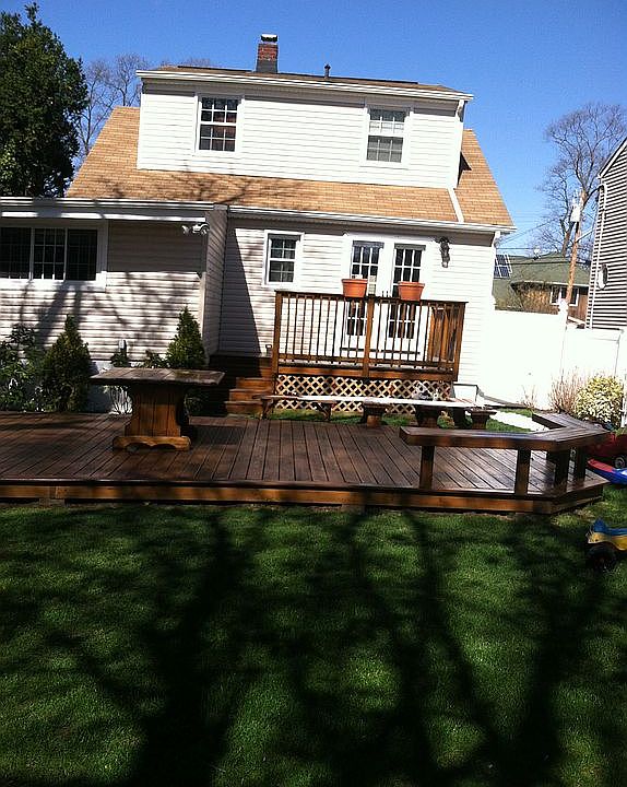 2nd image of 2041 Freeman Ave