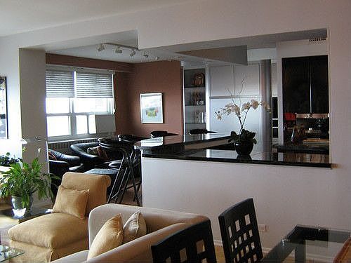 1st image of 3180 N Lake Shore Dr APT 8B