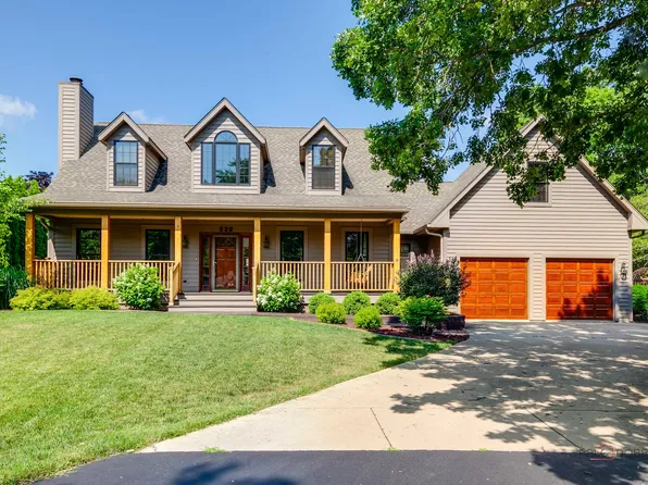 520 Holdridge Ave, Winthrop Harbor, IL 60096