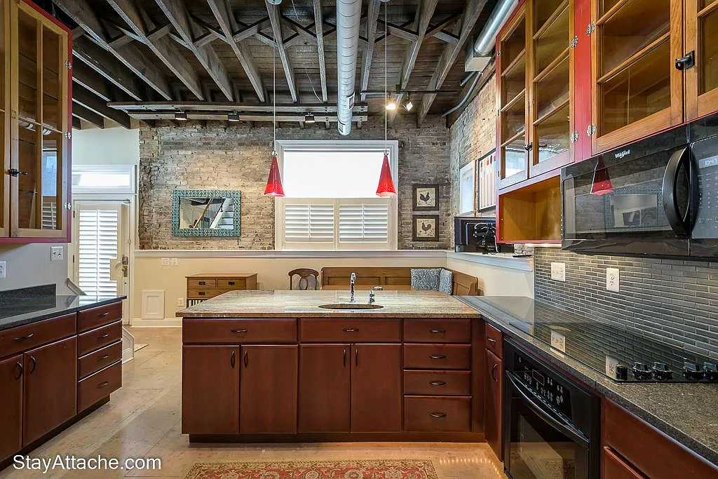 3 bed, 1700 sqft, $7,500 — Photo 4