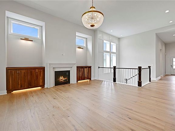 5th image of 24916 W 98th Pl
