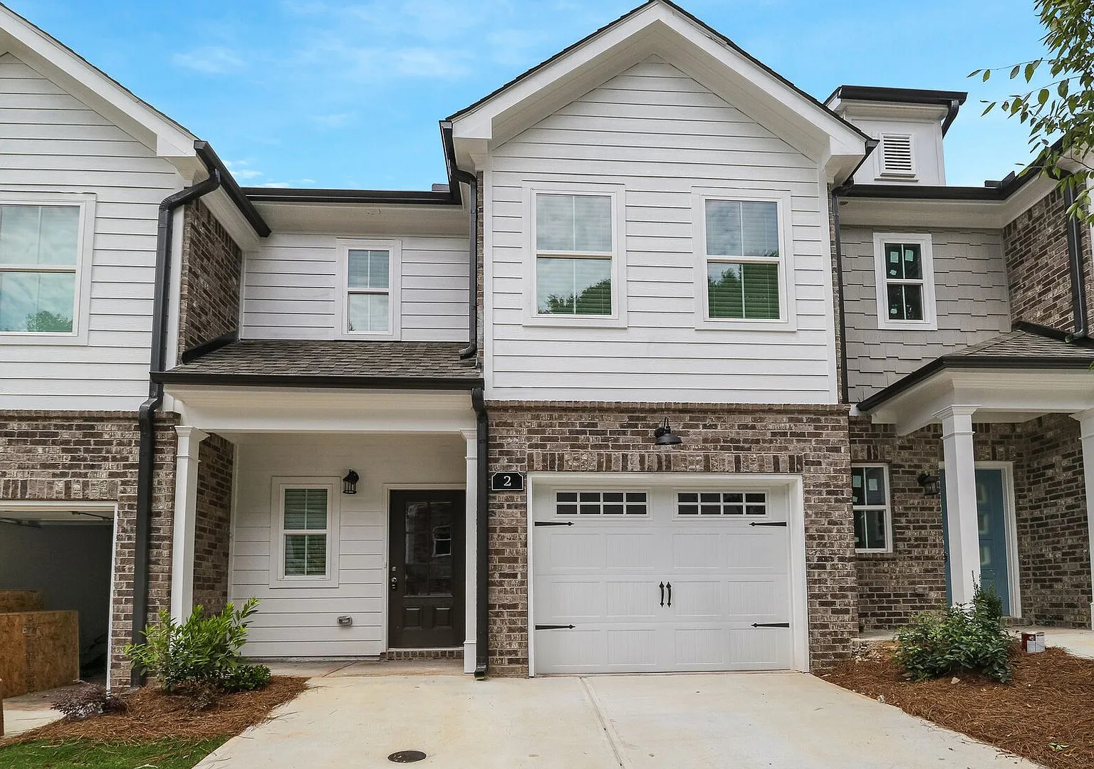 15 Sprayberry Rd — Photo 1