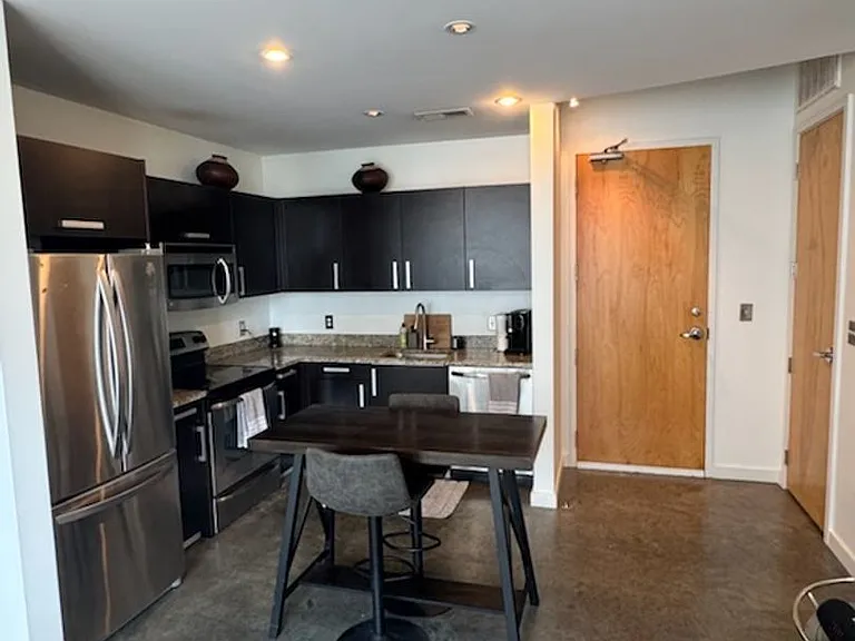 600 12th Ave S #610 — Photo 4