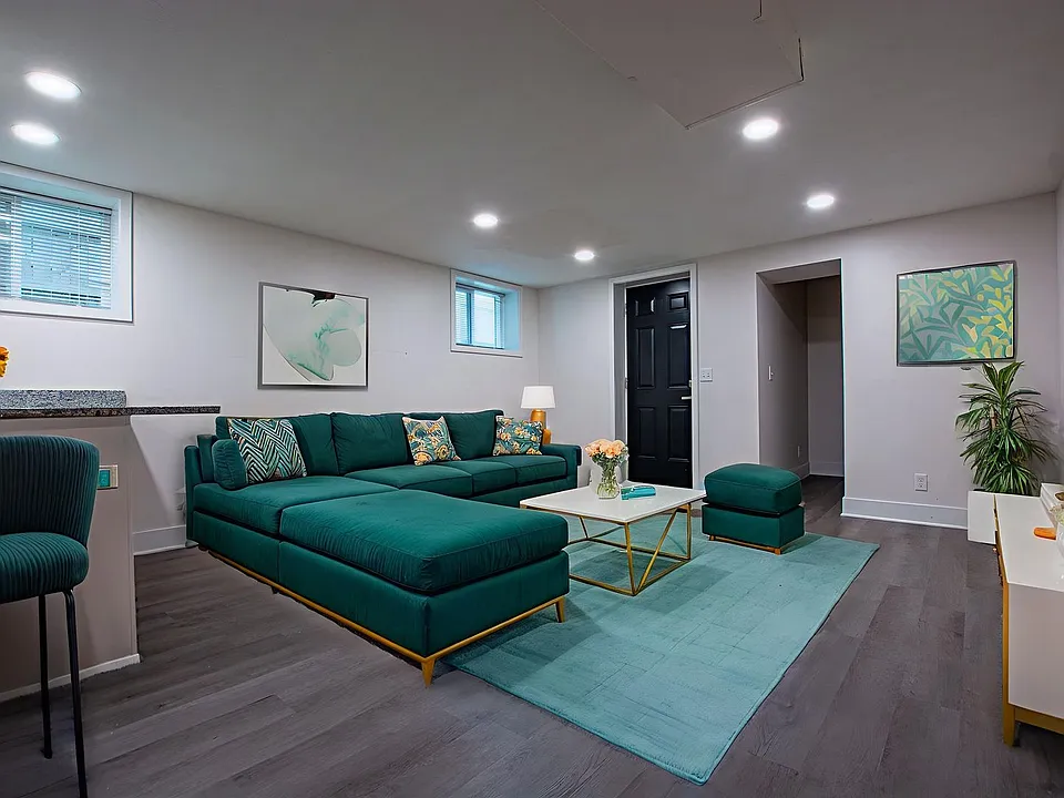 116-118 N 32nd Ave