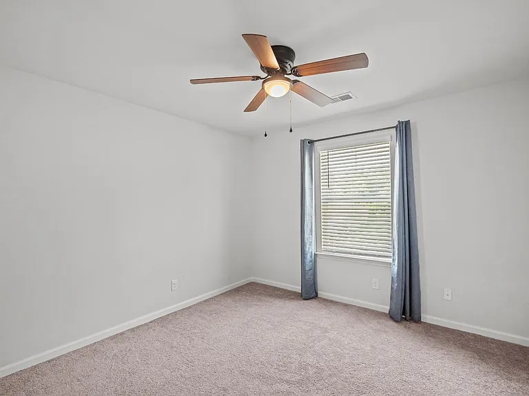 72 Knotty Ct — Photo 34