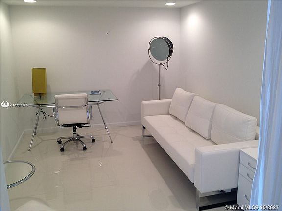 4th image of 495 Brickell Ave APT 2602