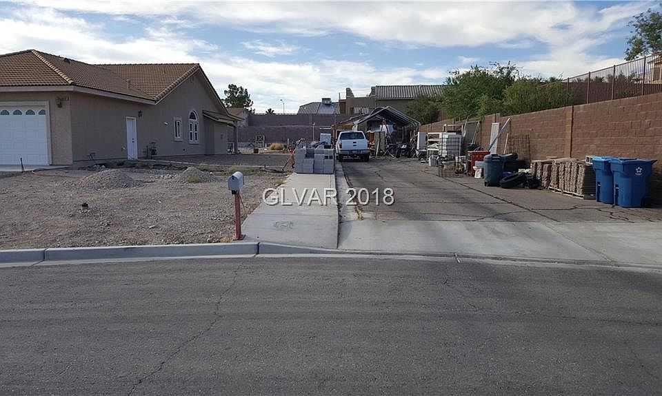 2nd image of 6866 Suncrest Ave