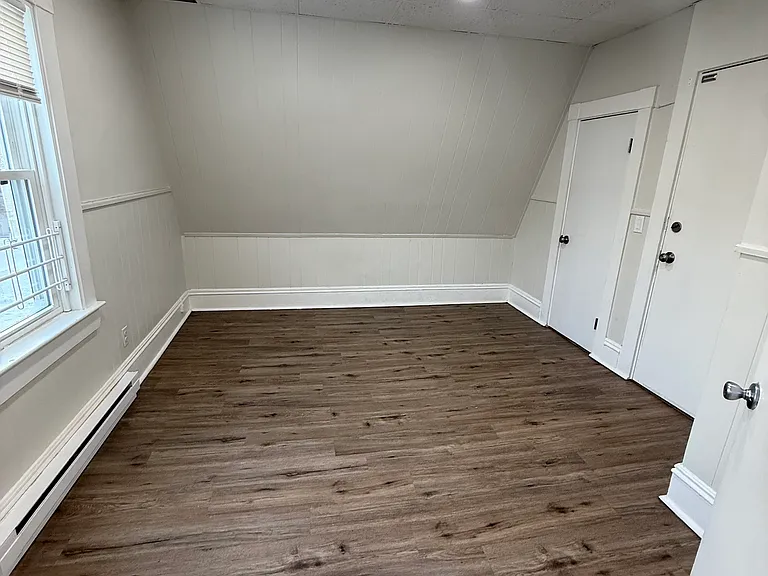 92 S Common St #4 — Photo 7