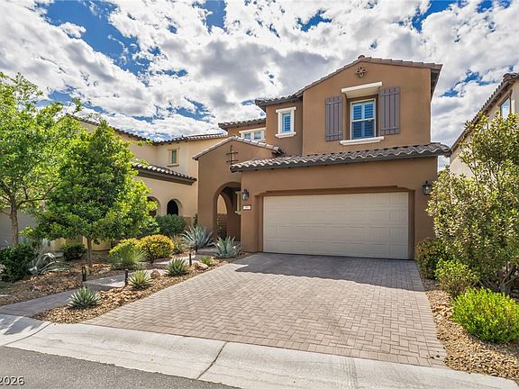 2nd image of 59 Berneri Dr