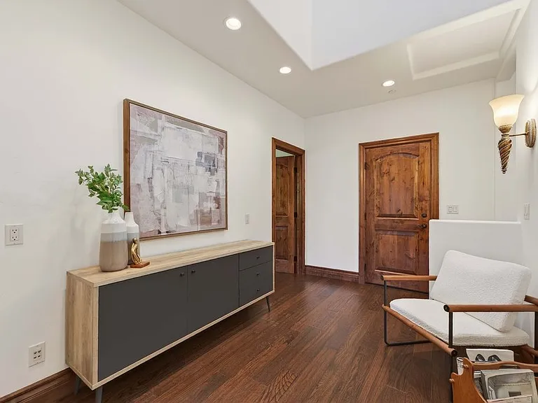 41 S Circle Dr — Photo 31