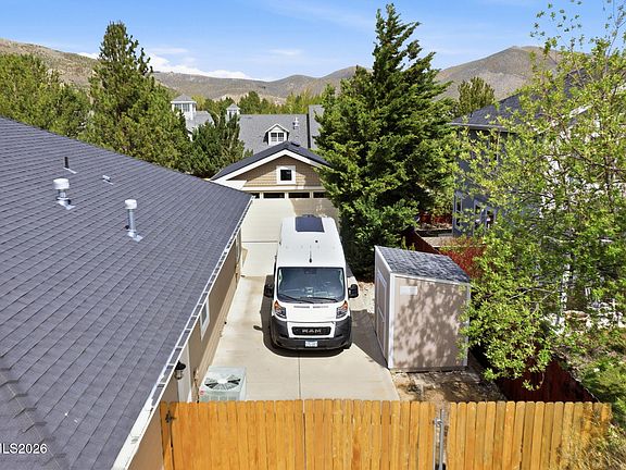 5th image of 1824 Amberwood Dr