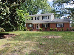 11725 Cliff Lawn Dr, Chester, VA 23831