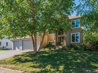 15306 Wilds Pkwy NW, Prior Lake, MN 55372