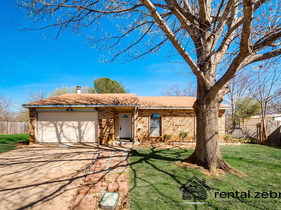 1st image of 7855 Hollyberry Ct