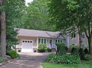 159 Shelter Rd, Ronkonkoma, NY 11779