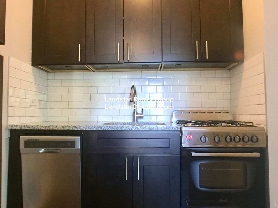 1st image of 1429 W Lunt Ave #301