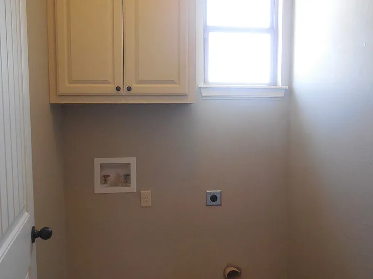 3316 Enclave Ln — Photo 15