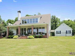 13085 Diversion Canal Rd, Saint Amant, LA 70774