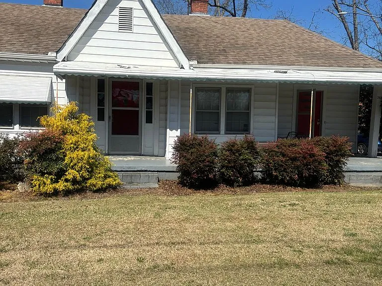 2063 Chesnee Hwy — Photo 1