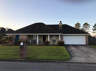 17389 Gentry Dr, Gulfport, MS 39503