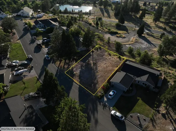306 Woodridge Court, Weed, CA 96094