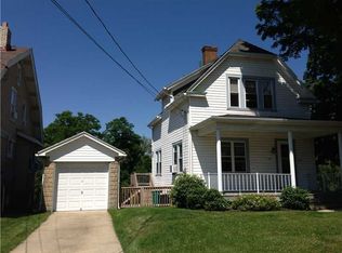 390 Ambard Ave, Pittsburgh, PA 15202