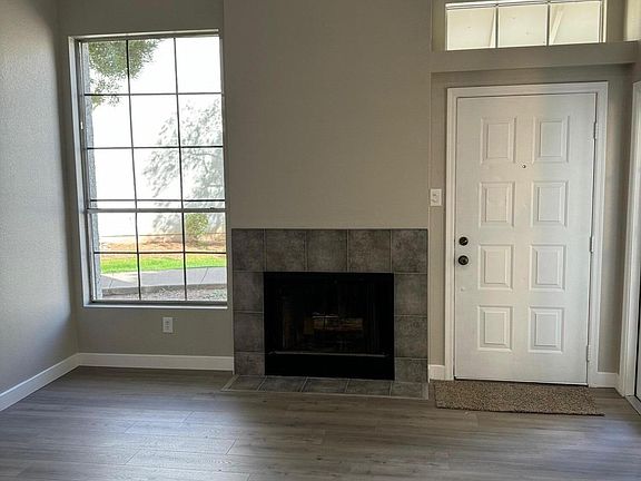 5th image of 1717 E UNION HILLS Drive #1027
