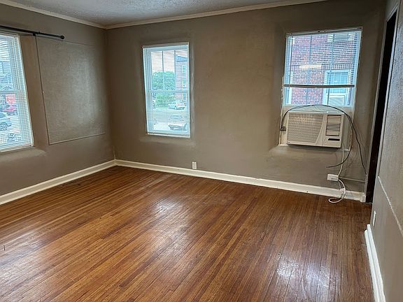 3rd image of 541 S 18th St #309