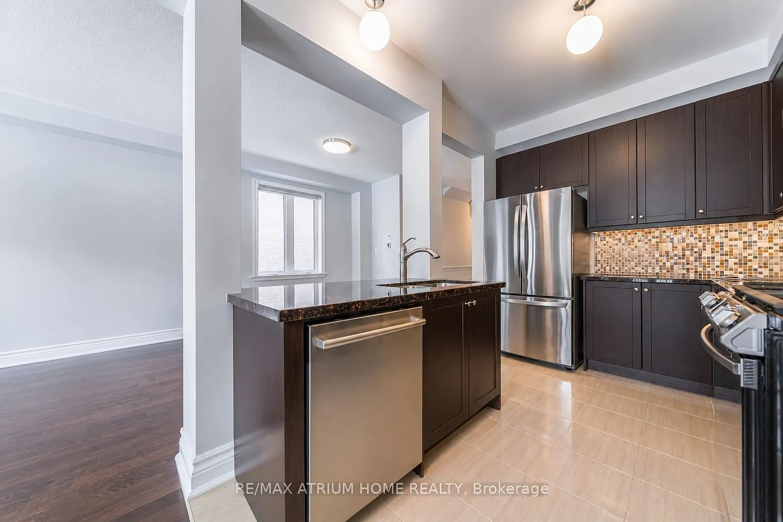 4 bed, $3,300 — Photo 3