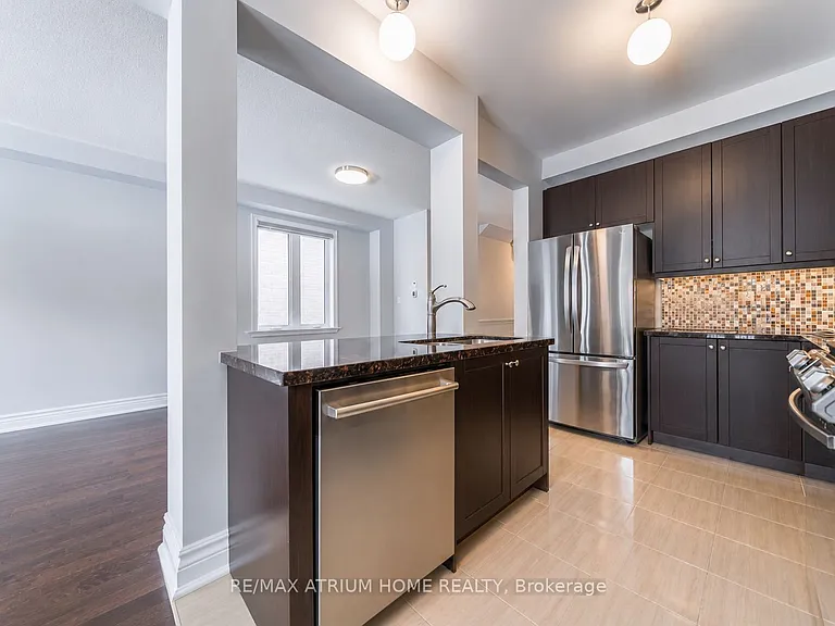109 Wesmina Ave — Photo 3