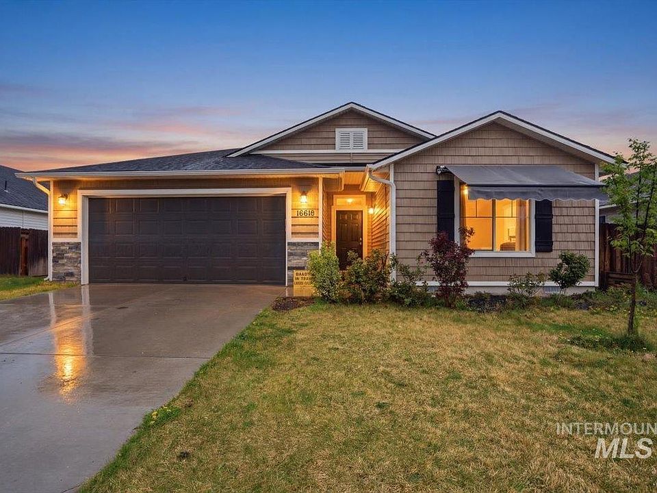 1st image of 16610 Corrine Ave