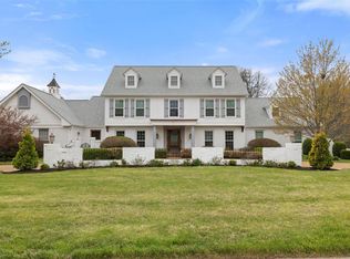 12116 Carberry Pl, Saint Louis, MO 63131