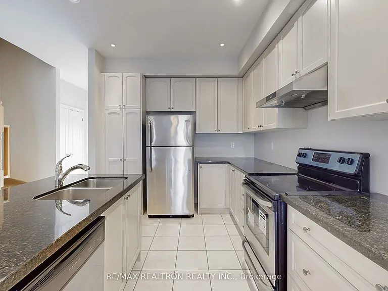 7 Zenyatta Ln — Photo 14