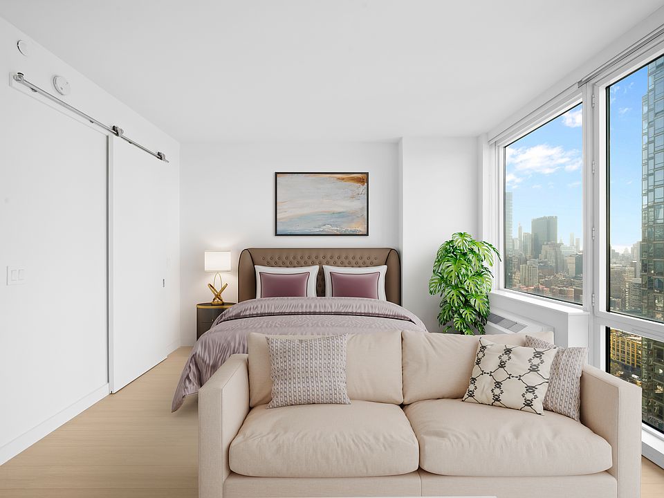 1st image of 605 W 42nd St APT 20R