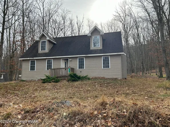 77 Holiday Dr, White Haven, PA 18661