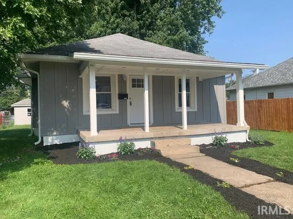 1202 Magnolia Ave, Frankfort, IN 46041