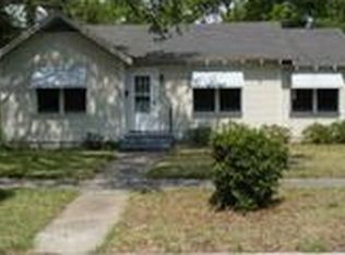 419 S 7th St, Fernandina Beach, FL 32034