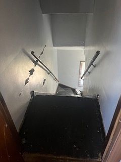 2nd image of 125 W 114th St