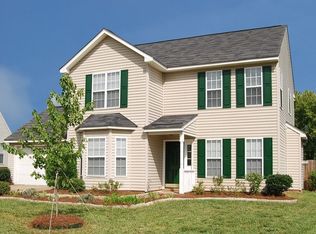 14401 Southbridge Forest Dr, Charlotte, NC 28273