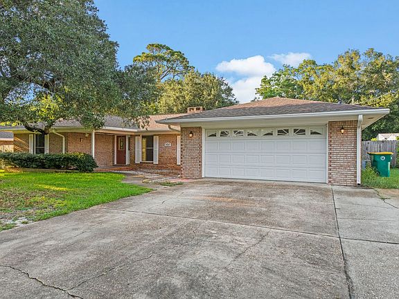 3rd image of 305 Doyce Dr