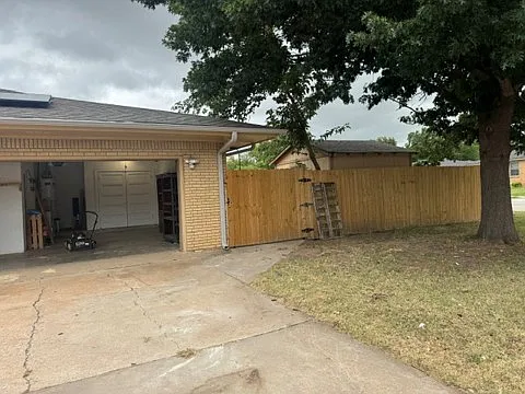2401 NW Atlanta Ave — Photo 14