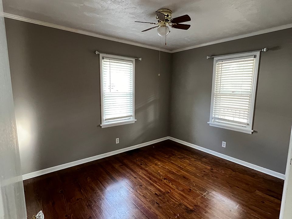 1st image of 465 Milan Ave