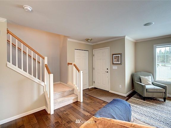 2nd image of 4923 139th Pl SE