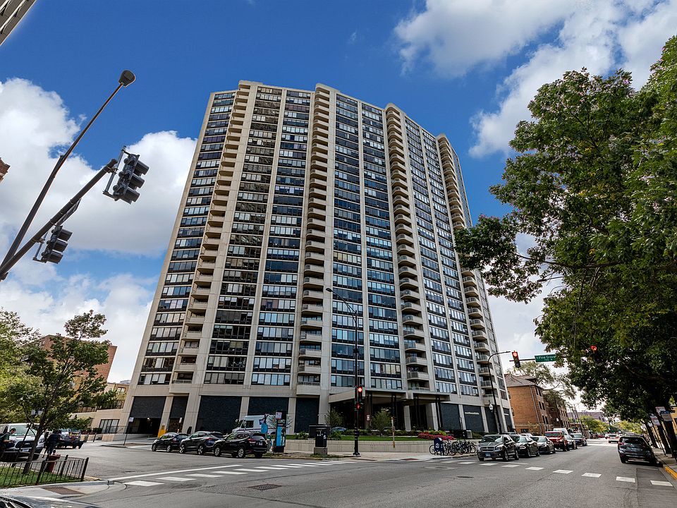 1st image of 3930 N Pine Grove Ave APT 1710