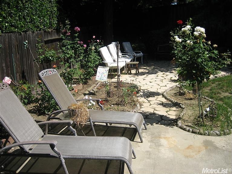 2nd image of 407 Kelse Ct