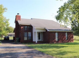 3807 Hunting Creek Rd, Montgomery, AL 36116