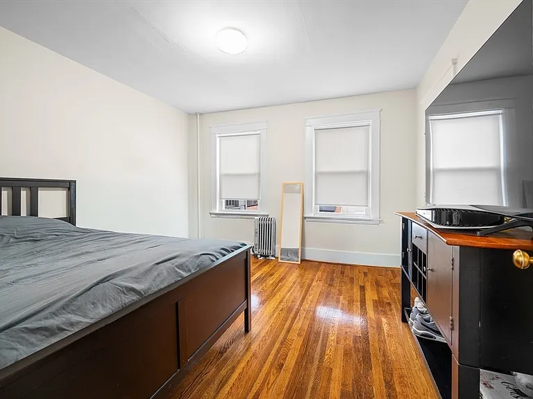 19 Oliver St #2 — Photo 10