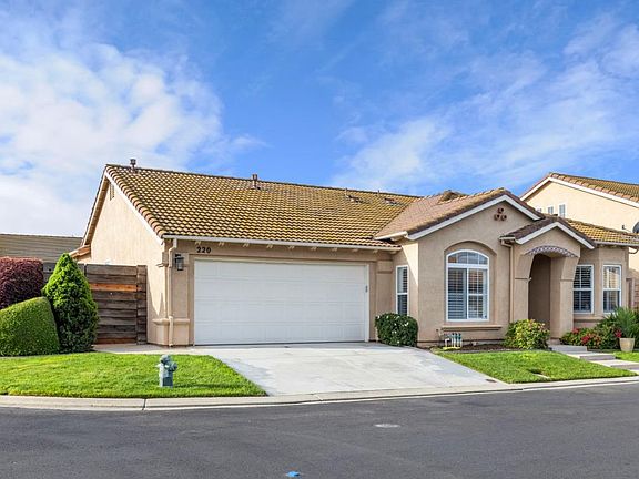 2nd image of 3220 Jonathan Ln